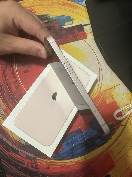 Iphone 13 Roz 128GB Full Box Nou
