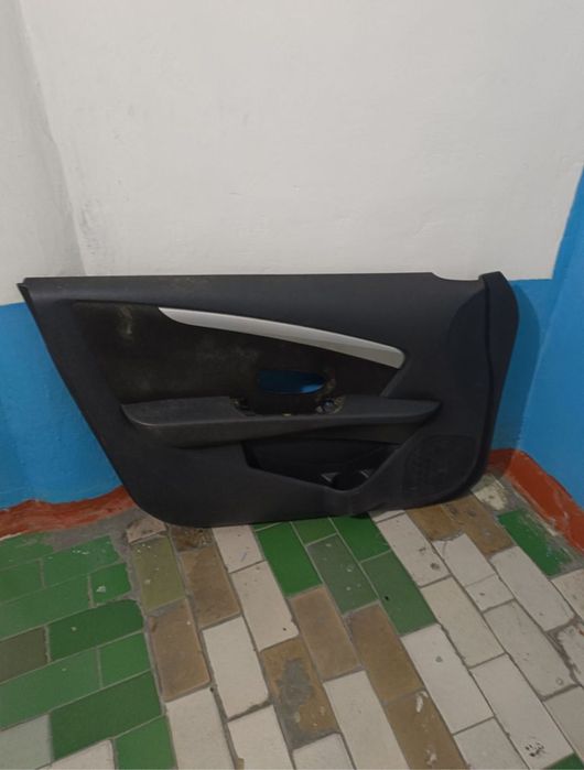 Дверная карта Nissan Almera 2015