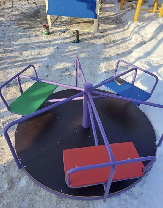 Горки карусели качели