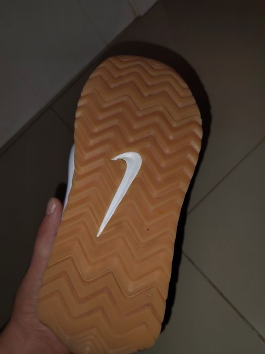 Adidași Nike mărimea 40