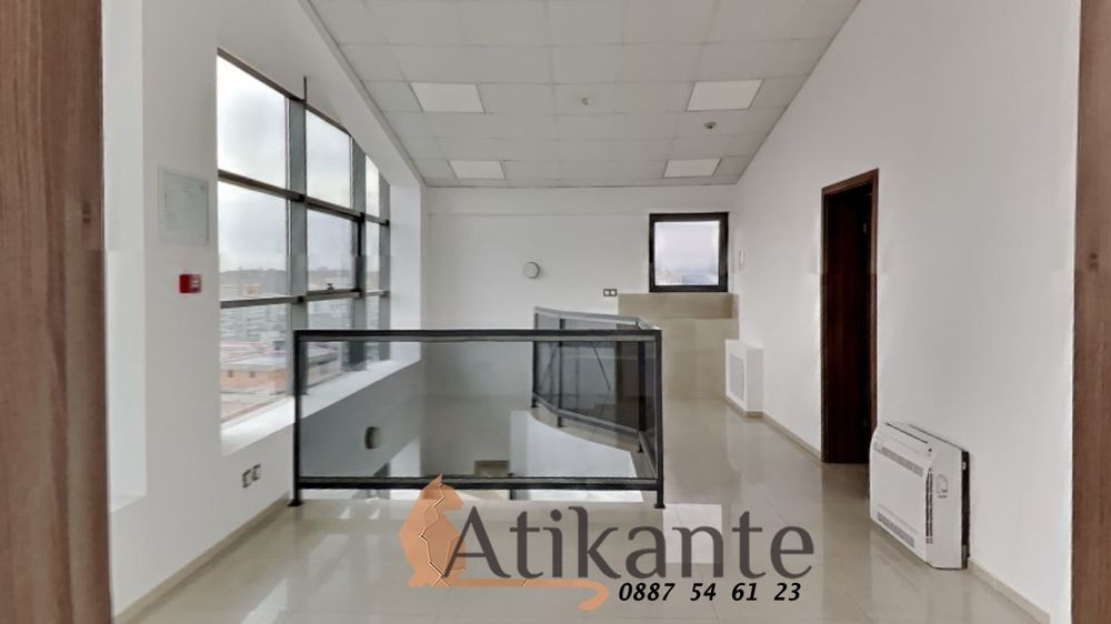 Дава се под наем Офис в София, Гоце Делчев - 411 кв.м за 4099.38 € - Снимка #11