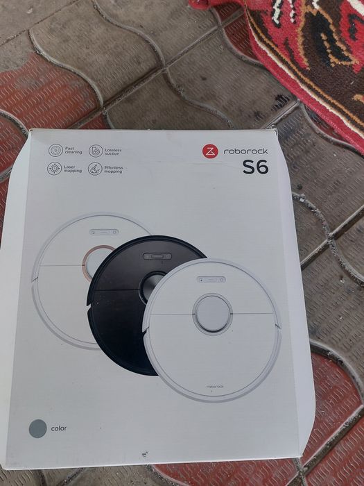 Продам робат полисов Roborock S6