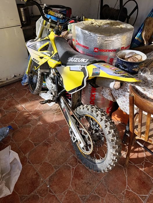 Vând Suzuki Rm 85 pw cu big wheel