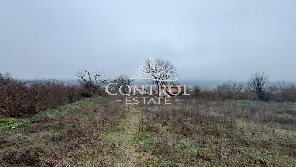 Парцел в Велико Търново, област-гр.Дебелец площ 1095 цена 52000