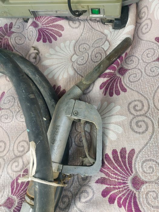 Продам заправочный шланг