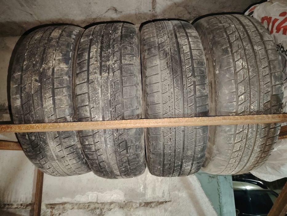 Комплект всесезонной резины 225/65 радиус 17