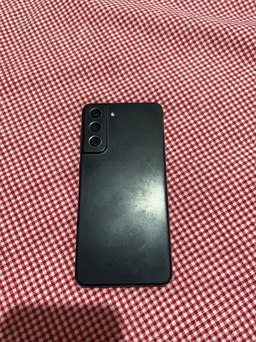 Тез арада сатылады. Samsung s21 fe
