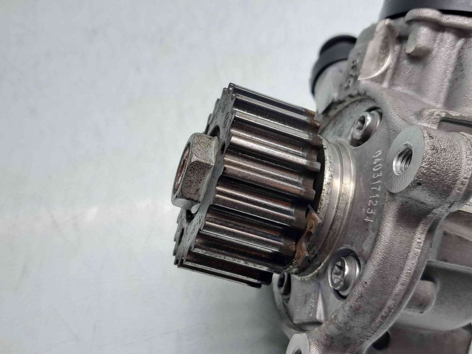 Pompa inalta presiune  Volkswagen Tiguan II (AD1, AX1) [2016-2018] 04L