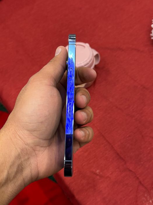 Iphone 13pro 128gb za chasti