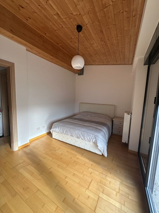 Inchiriez apartament 3 camere Dumbravita