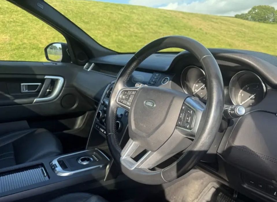 Dezmembrez Land Rover Discovery 5 2014-2019