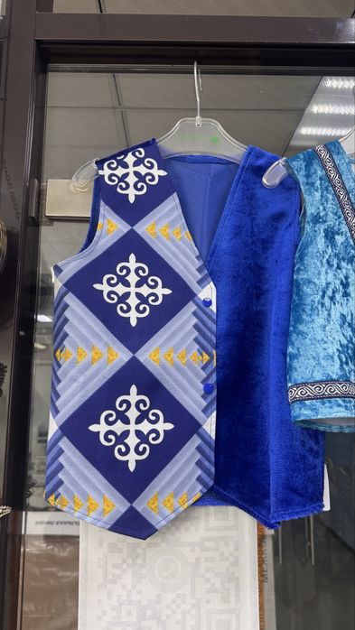 Национальные жилеты для детей