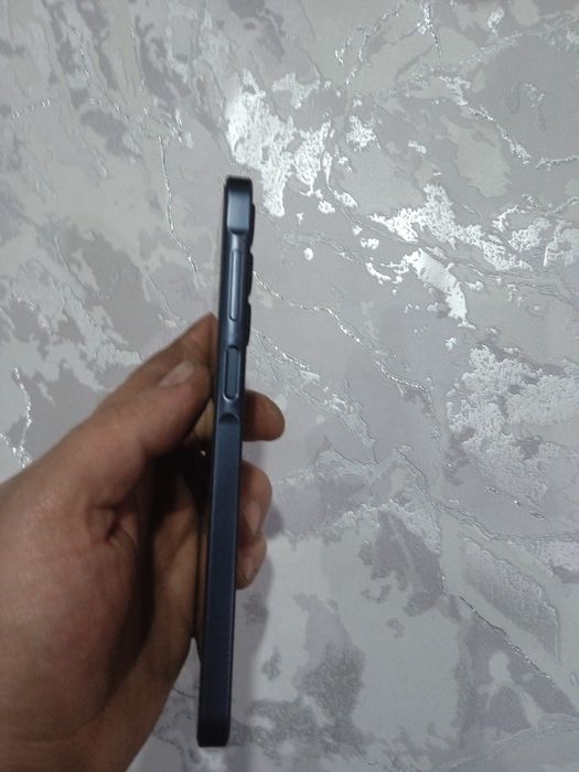 Samsung  А16 сотилад