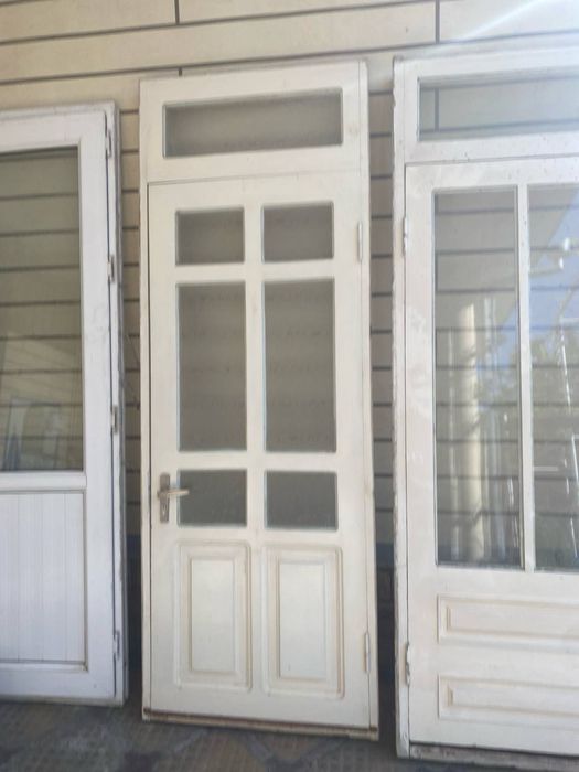 Продаются двери