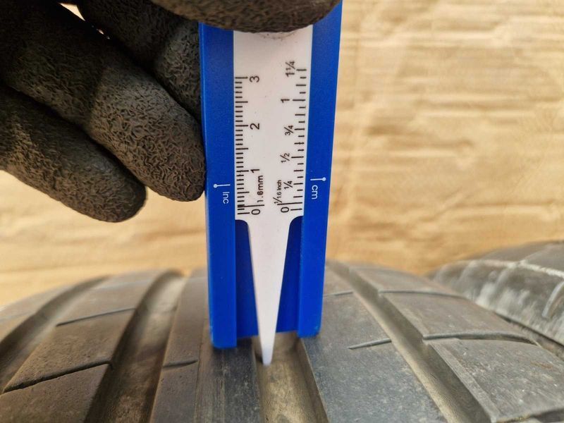 2 Dunlop R19 225/45
летни гуми Runflat 
DOT5218