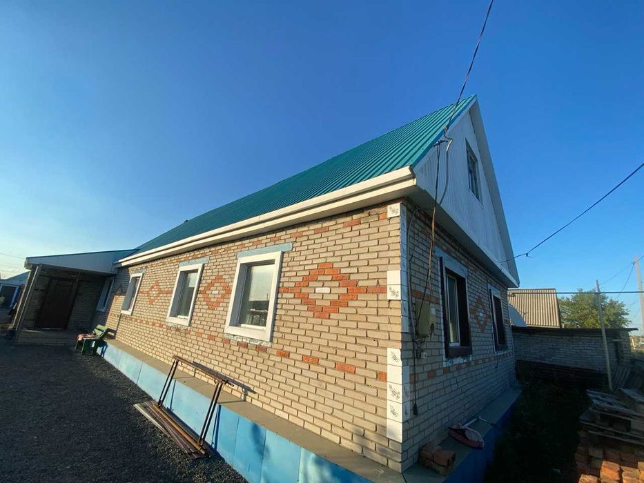 Продам 4 ком дом Костанай 2