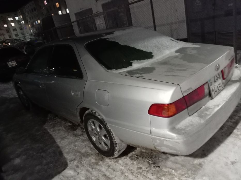 Камри 25 об 2.2 год2001