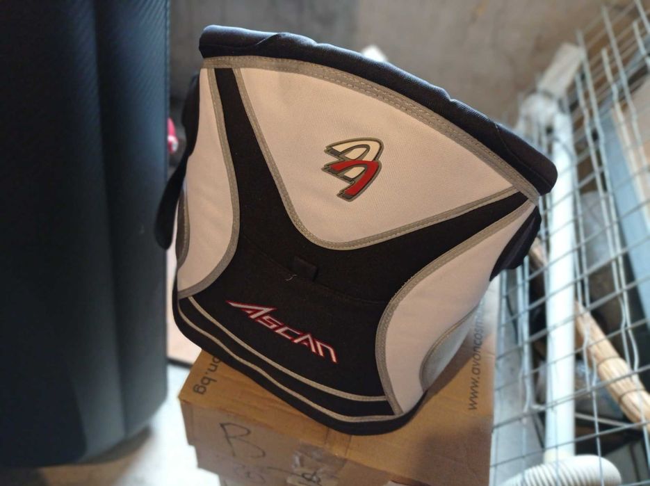 Продавам трапец Аскан (Ascan) за сърф, размер М