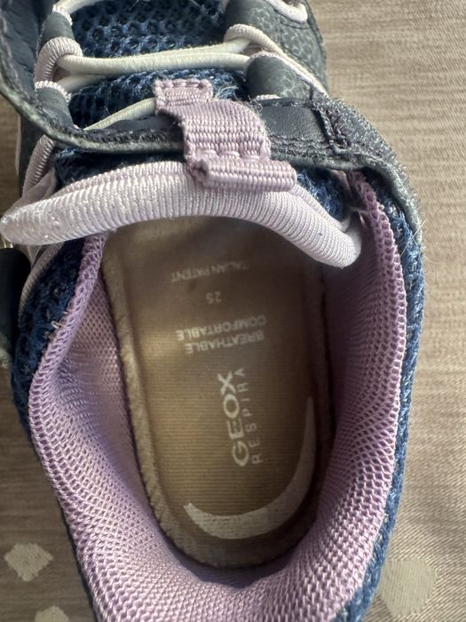 Обувки и боти 27 новер Geox като нови