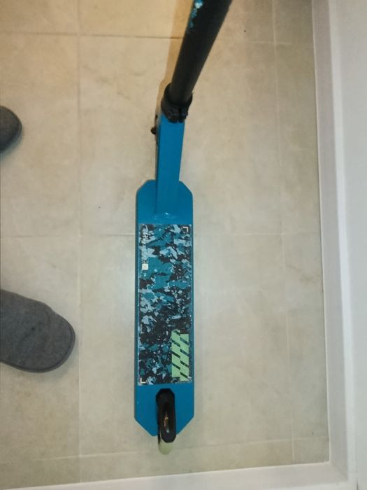 Трутинетка Decatlon в много додро състояние