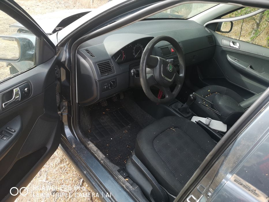 Шкода Фабия 1.4i 16V 2006г. НА ЧАСТИ