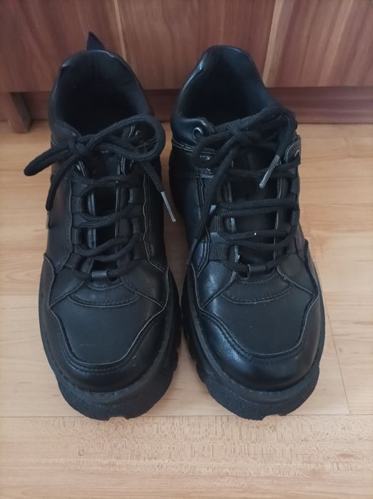 Черни сникърси Altercore