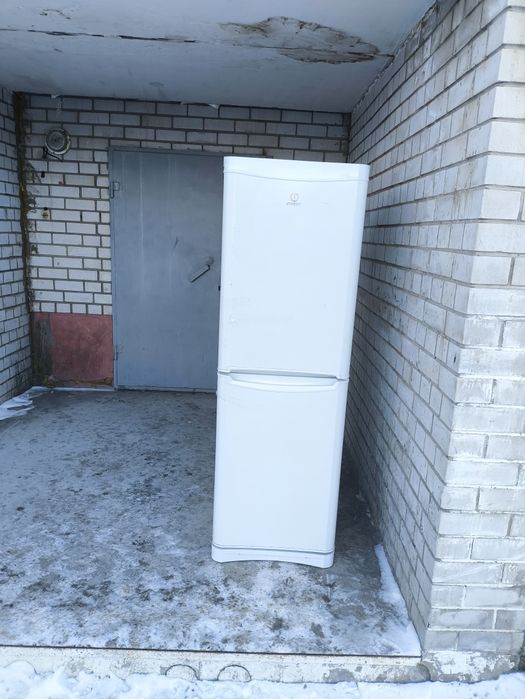 холодильник нерабочий