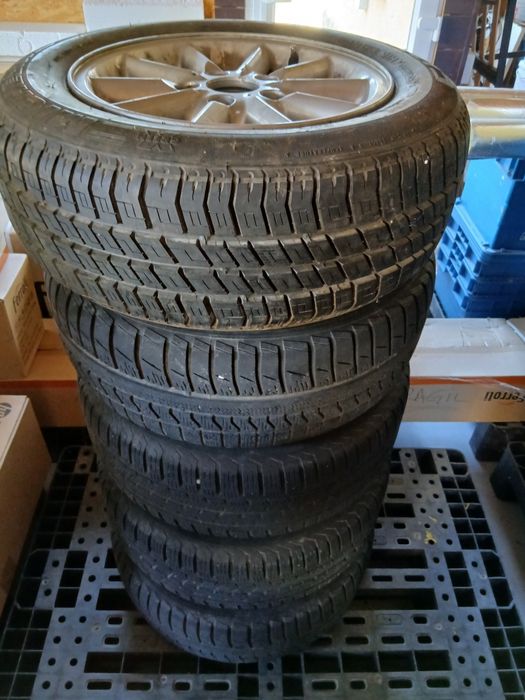 690 lei Set 5 jante aliaj BMW E36 ,rezerva originala ,anvelope in stare buna DOT 2017