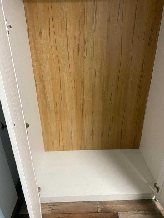 Vand dulap lemn masiv JYSK