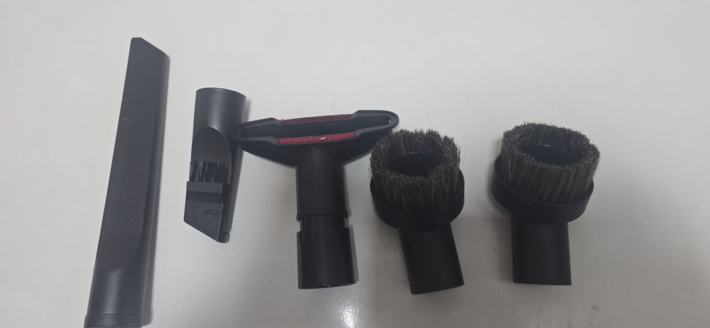 Aspirator vertical Daewoo Garantie pana in 13 Sep 2026