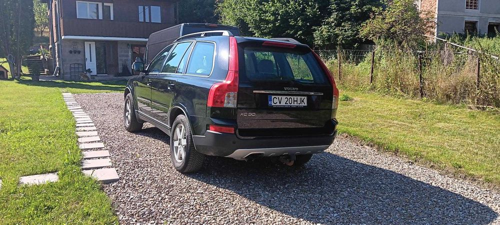 Super Volvo XC 90