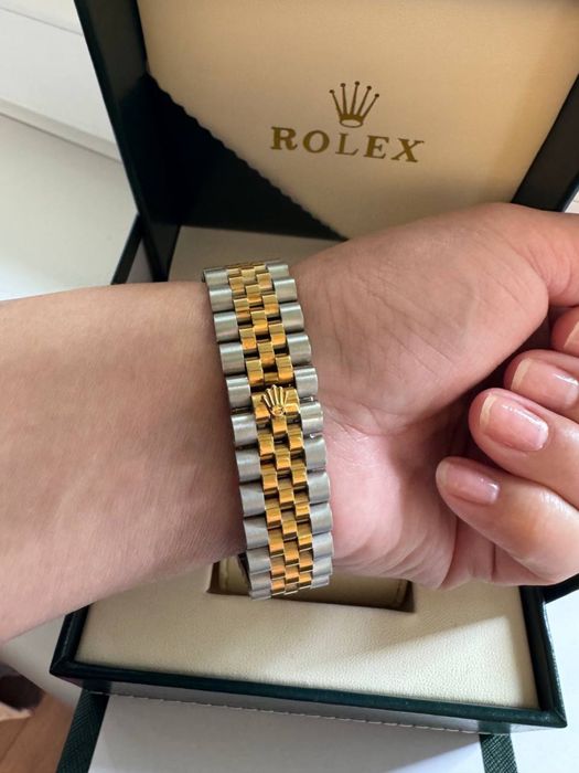 Часы Rolex золото с брилиантами