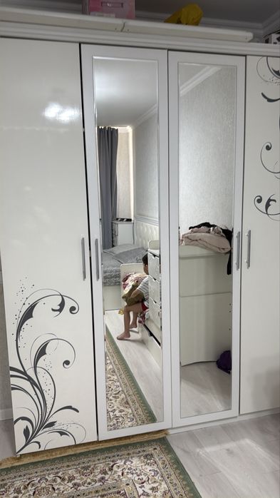 Продаю бу спальный гарнитур