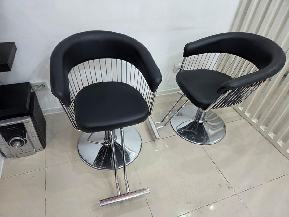 Парикмахерские кресла — 2 шт