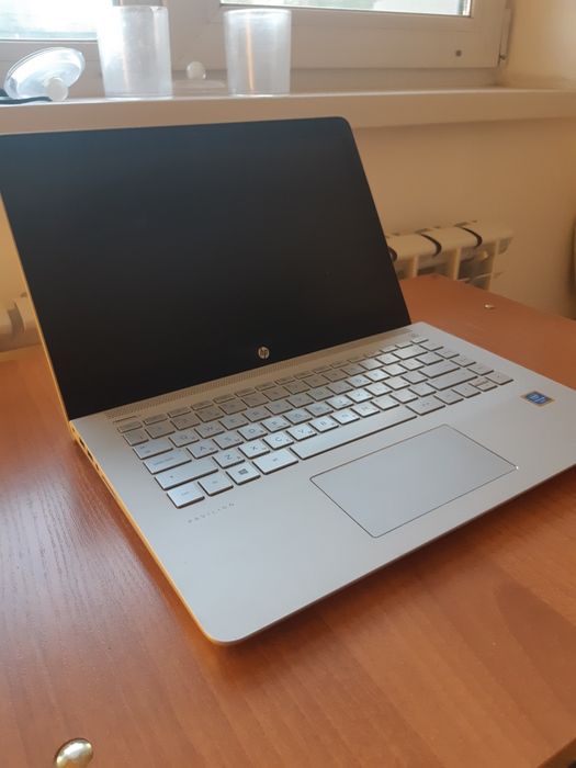 Ноутбук HP почти новый
