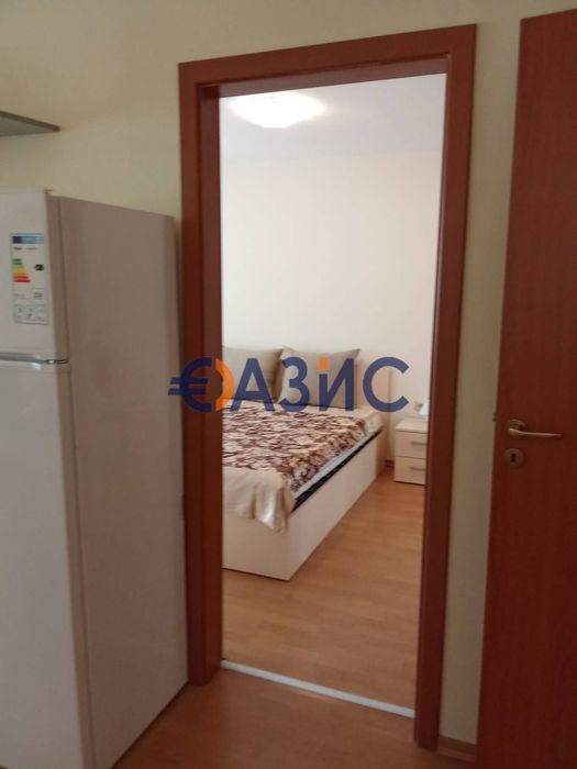 Продава се Двустаен апартамент в Свети Влас - 68 кв.м за 713 €/кв.м - Снимка #1