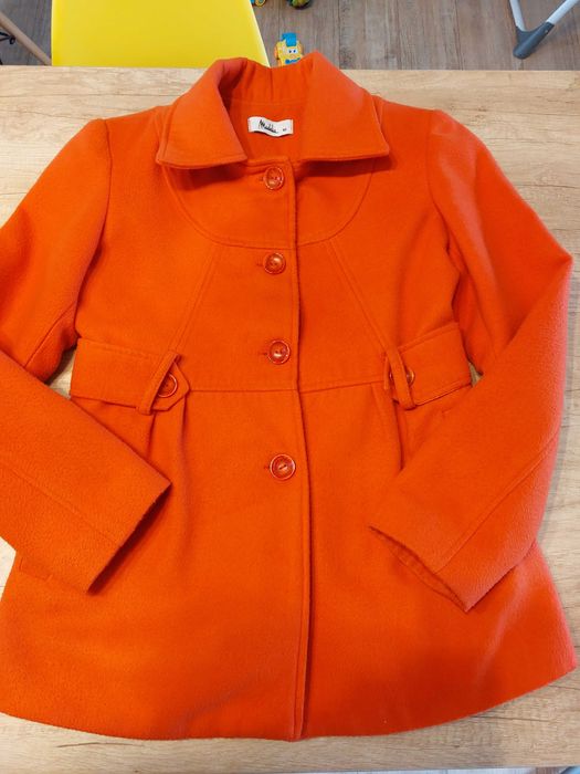 Palton scurt cambrat 40