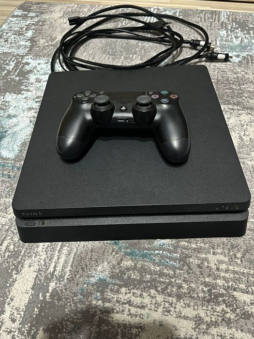Ps4 slim 500gb in stare perfecta