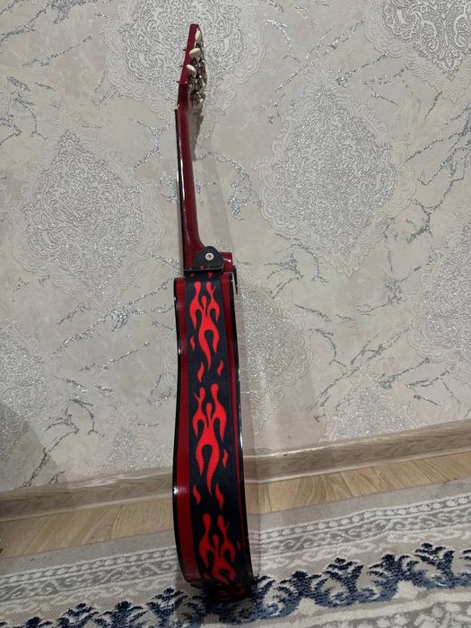 Акустическая гитара Belucci BC3830.