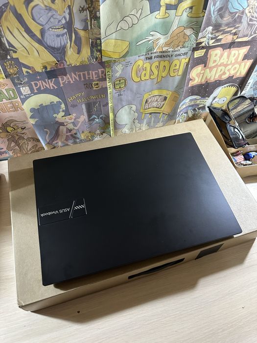 Asus Vivobook 16 ноутбук