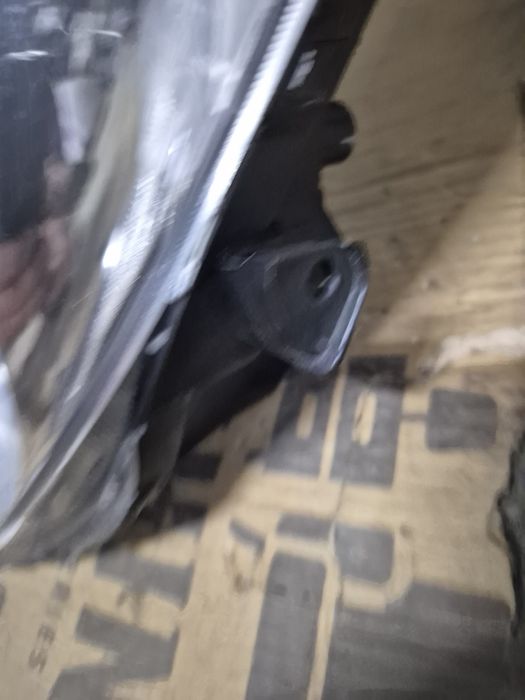 Far Stinga NOU Original Toyota Yaris P90.2006-2009.Volan stinga.