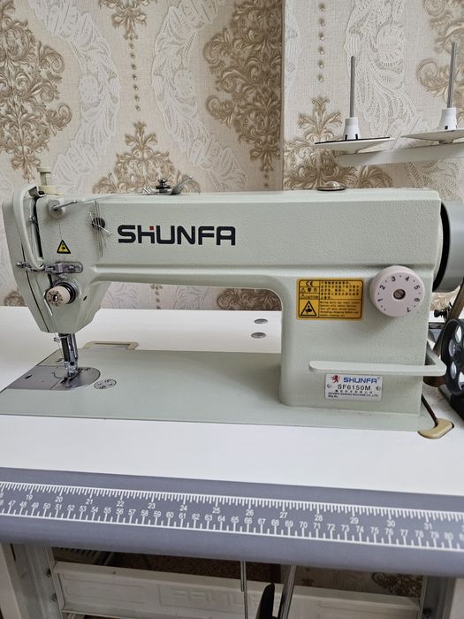 Промышленная швейная машина