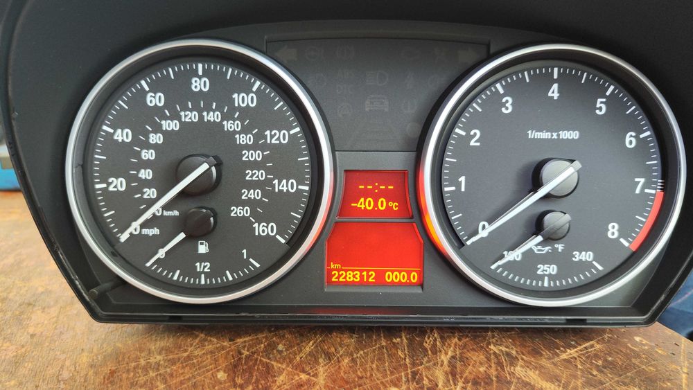 Километраж за БМВ Е9Х 328i, 330i и 335i