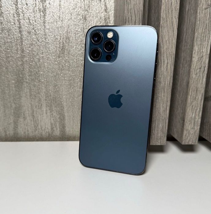 Iphone 12 Pro Blue