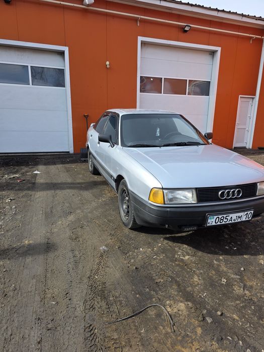 Продам Ауди 80 б3