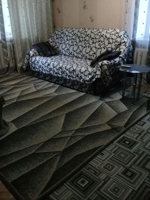 Сдам 1.5 ку посуточно в центре
