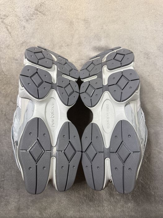 New Balance 9060 42 // 43 // 44 noi new