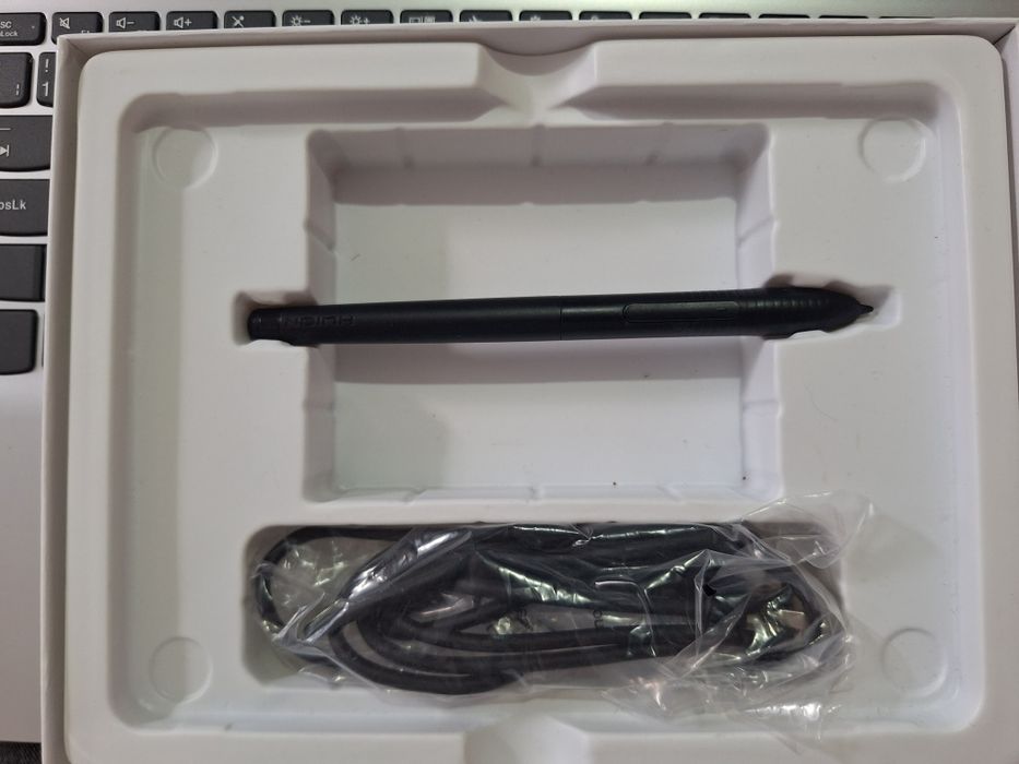 Продам графический планшет новый