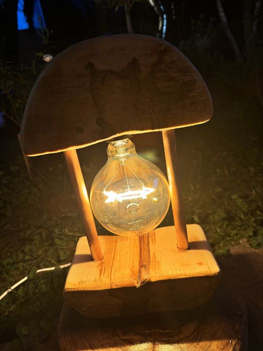 Veioza din lemn/hand-made