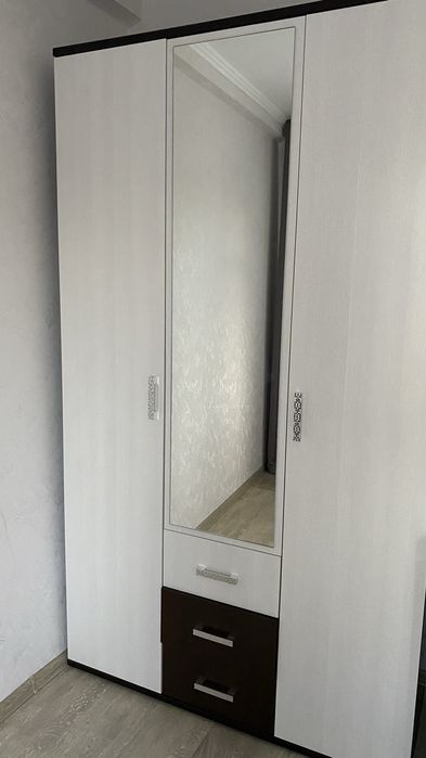 Продается шкаф для спальный